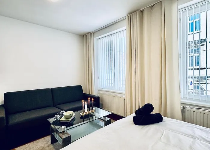Apartment Comfortable 5br Near Kaufpark Alterlaa *