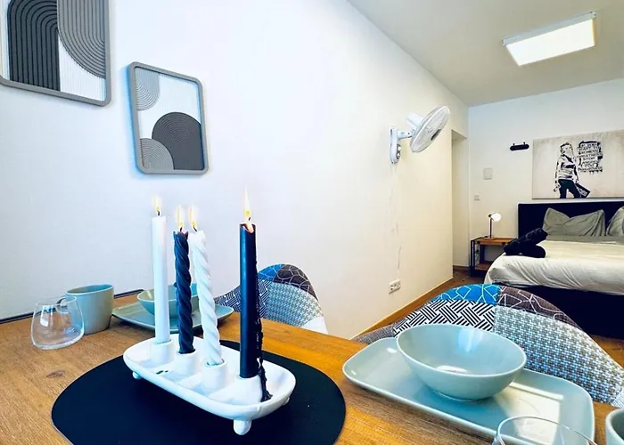 Apartment Comfortable 5br Near Kaufpark Alterlaa