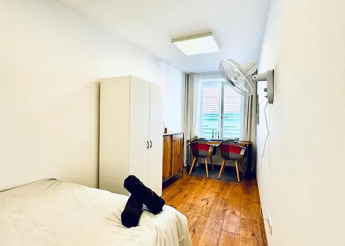 Apartment Comfortable 5br Near Kaufpark Alterlaa *