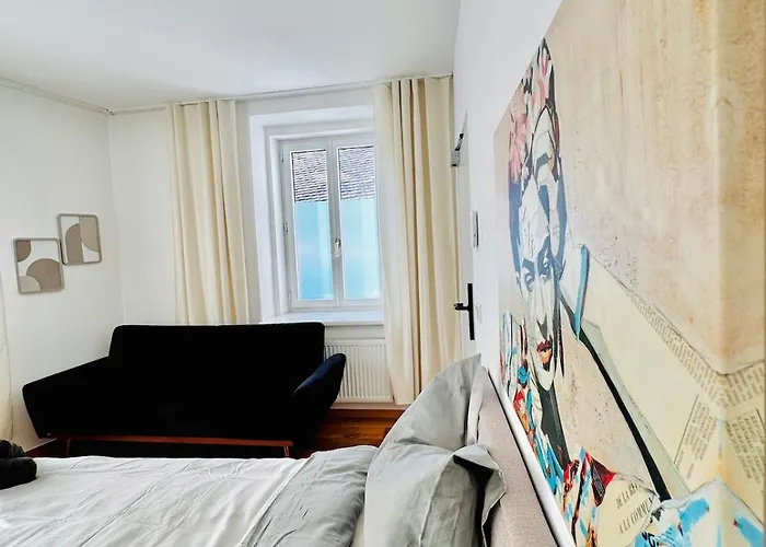 Comfortable 5br Near Kaufpark Alterlaa